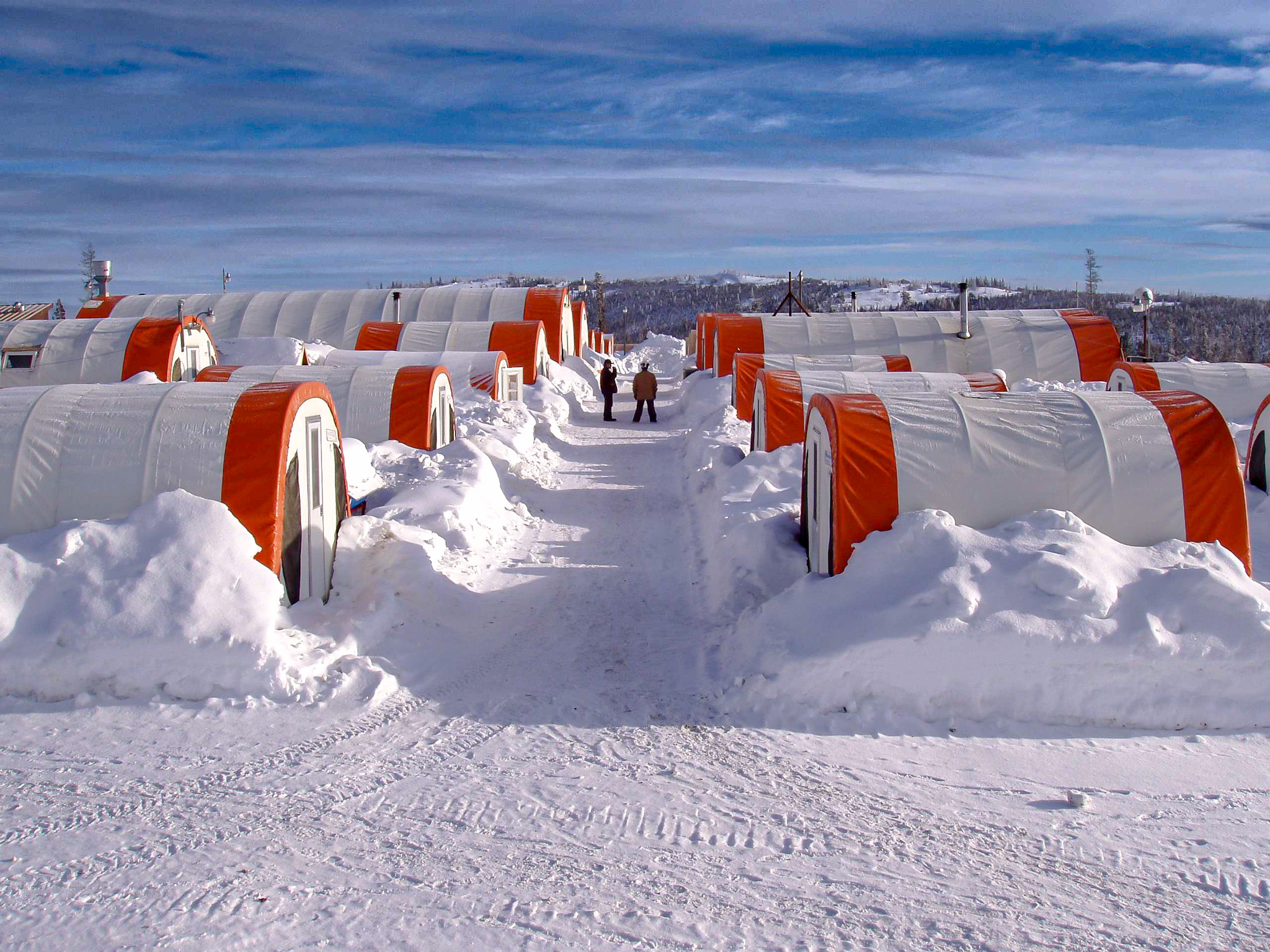 Winter Camp With Kitchen Diner